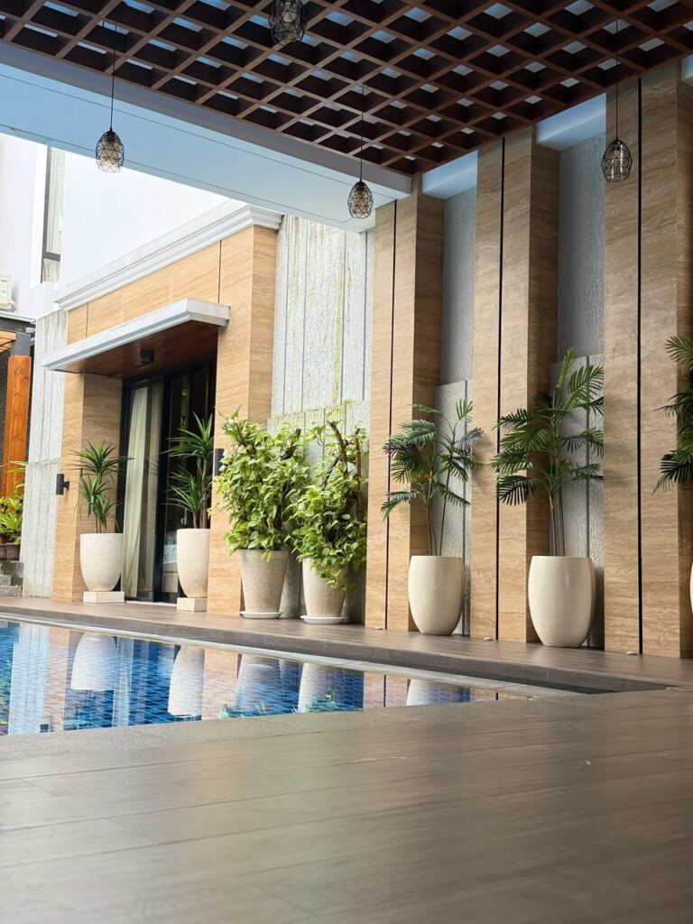 Pembuatan kolam renang oleh INDIEPOOL di Semarang